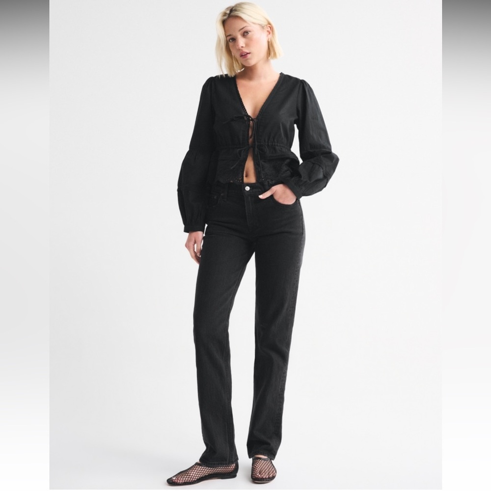 Abercrombie & Fitch 90s Straight Midrise Jeans